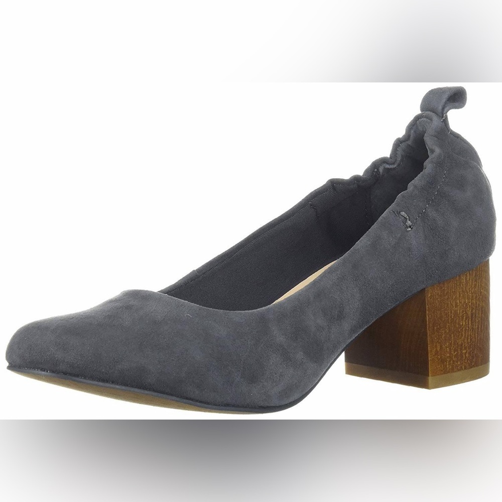Kelsi Dagger Brooklyn Women's Lott Pump grey suede size 9